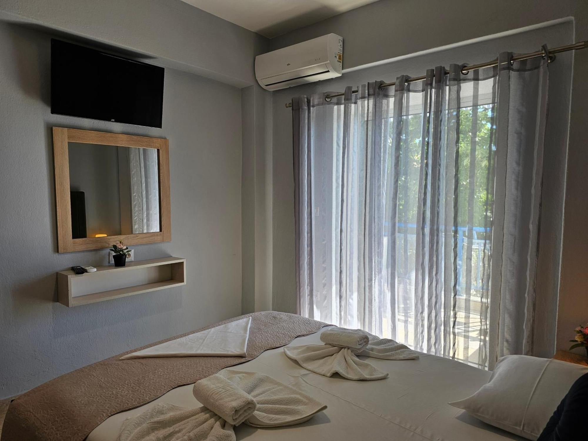 Holiday House 3- Kallithea Halkidiki Rum bild